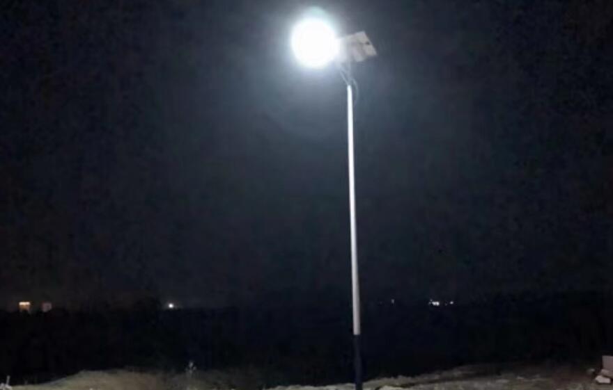 太陽能路燈燈桿如何選擇？